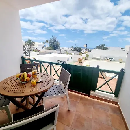 Apartment Malvasia 9 *