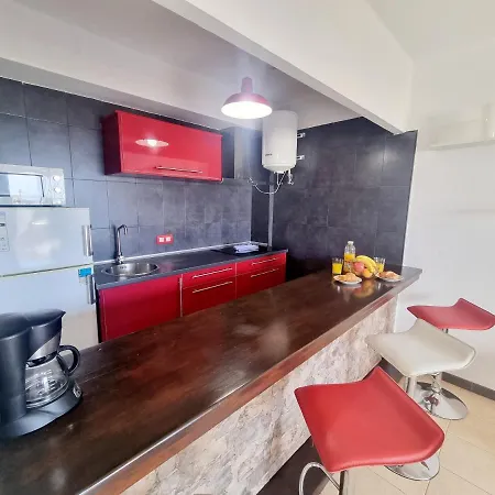 Malvasia 9 Puerto del Carmen (Lanzarote)