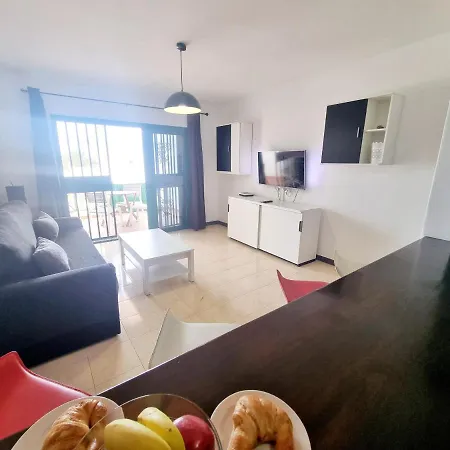 Malvasia 9 Puerto del Carmen (Lanzarote)