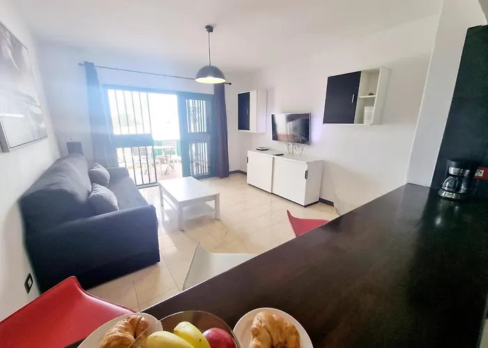 Malvasia 9 Puerto del Carmen (Lanzarote)